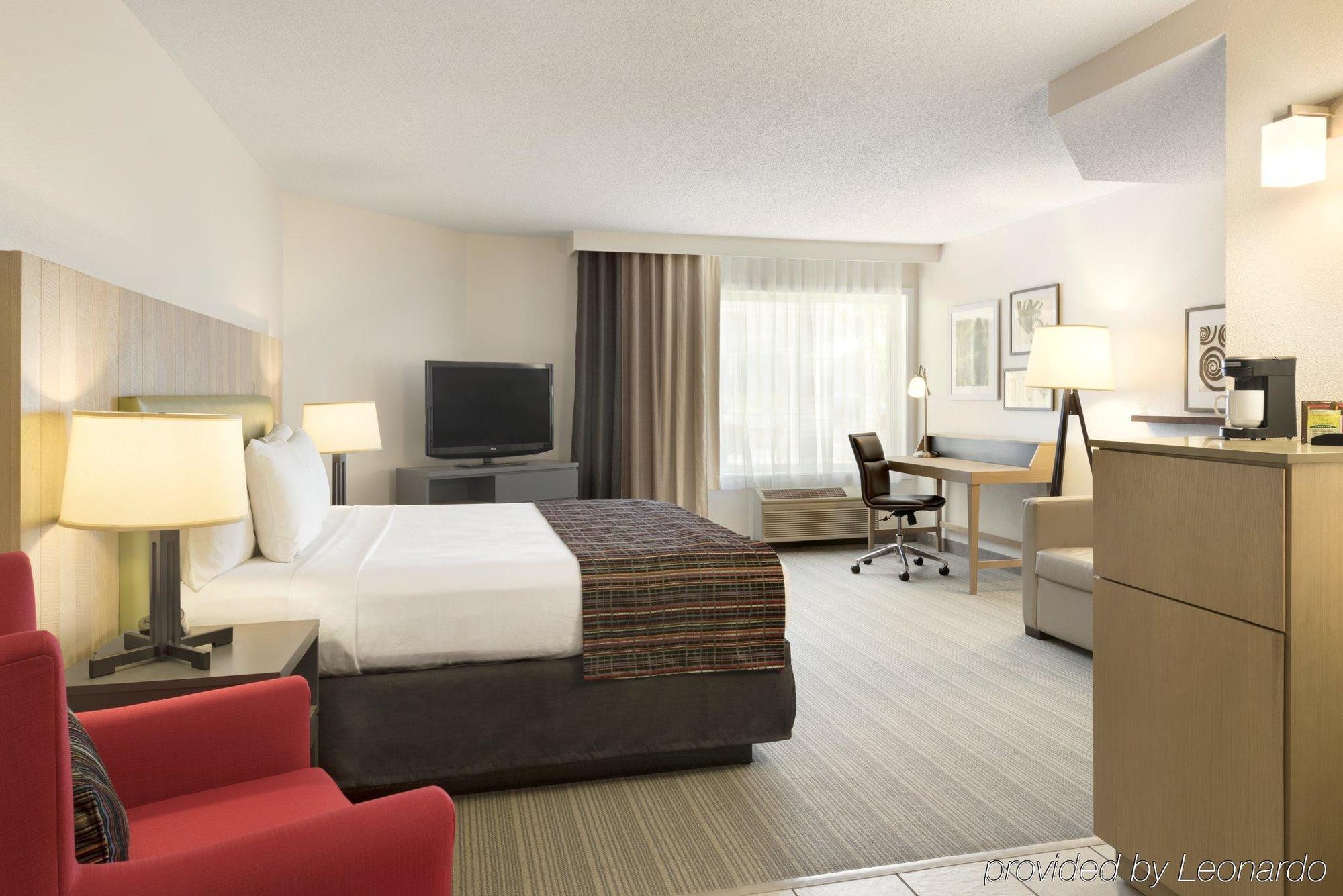 Country Inn & Suites By Radisson, Chippewa Falls, Wi Екстериор снимка